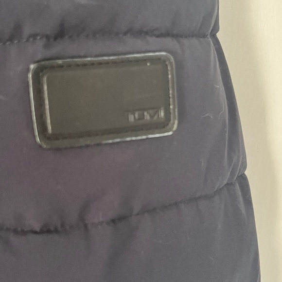 Men’s Tumi Performance Winter Coat - Picture 5 of 10